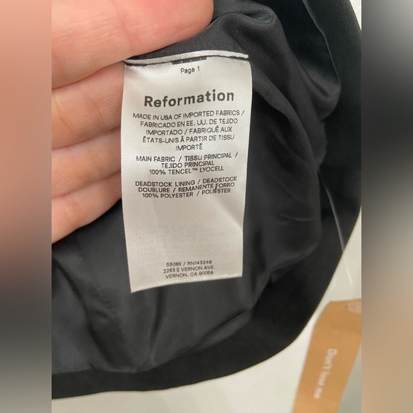 NEW Reformation Billie Sleeveless Vest Black Size Small - Picture 7 of 9